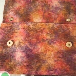 Urban outfitters clutch